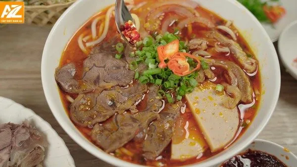 Top những quán ăn ngon tại con phố Triều Khúc